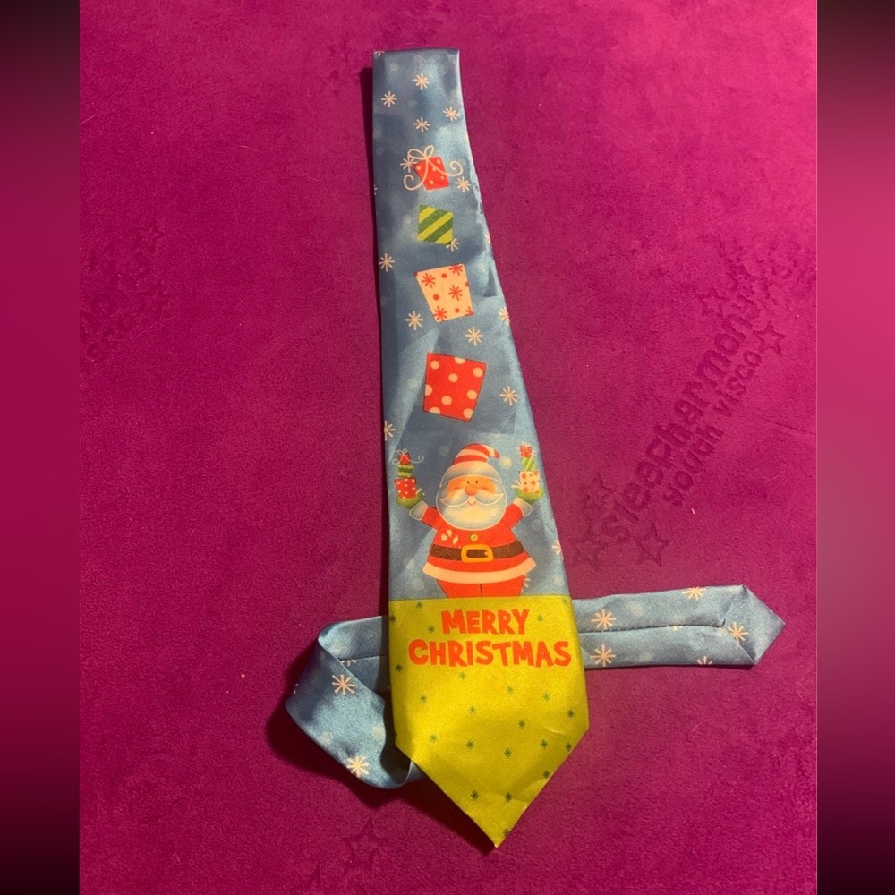 Holiday Tie
